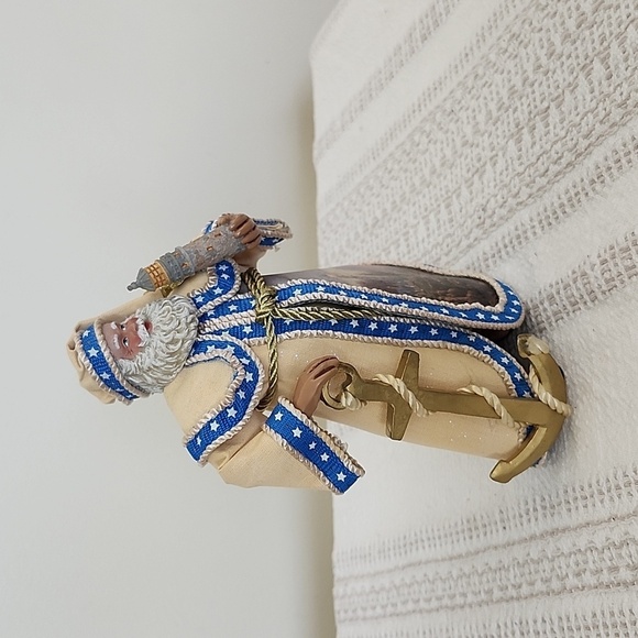 Thomas Kinkade 2004 lighthouse painting with anchor tabletop decor - Picture 2 of 7